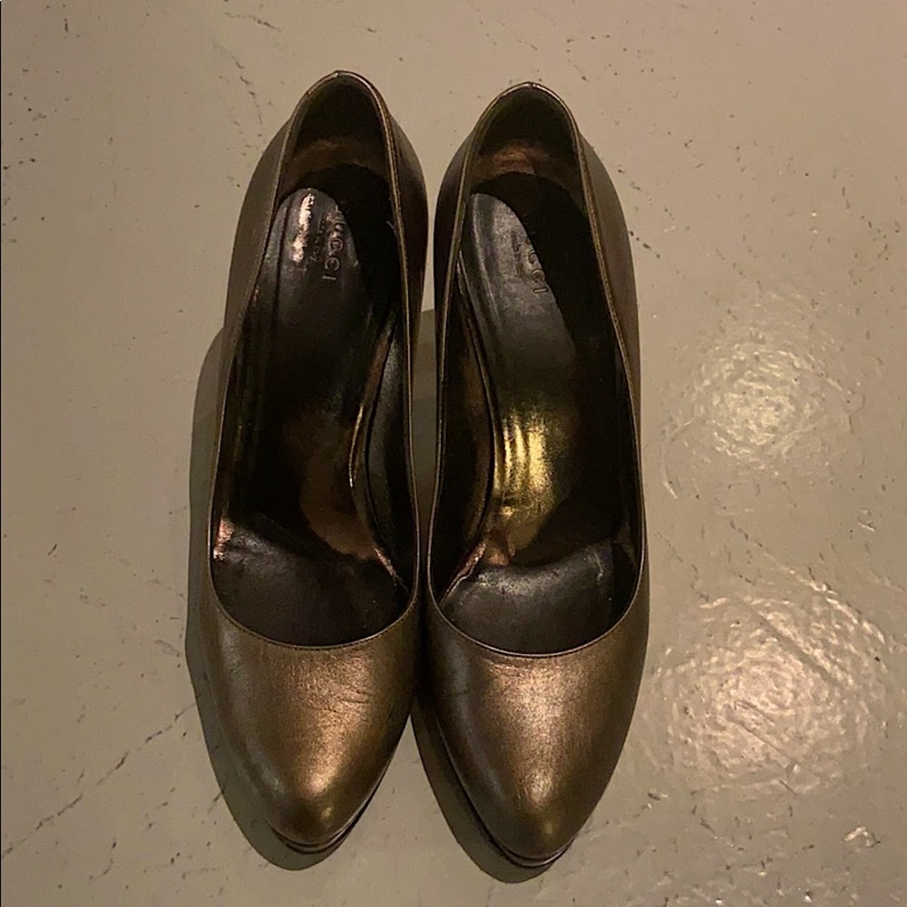 Bronzed colored Gucci Leather Heels